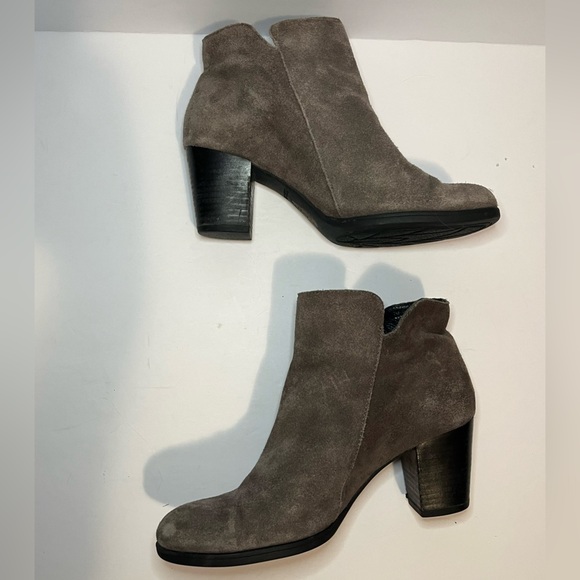 Born Gray Suede Zippered Ankle Boots - Picture 13 of 13